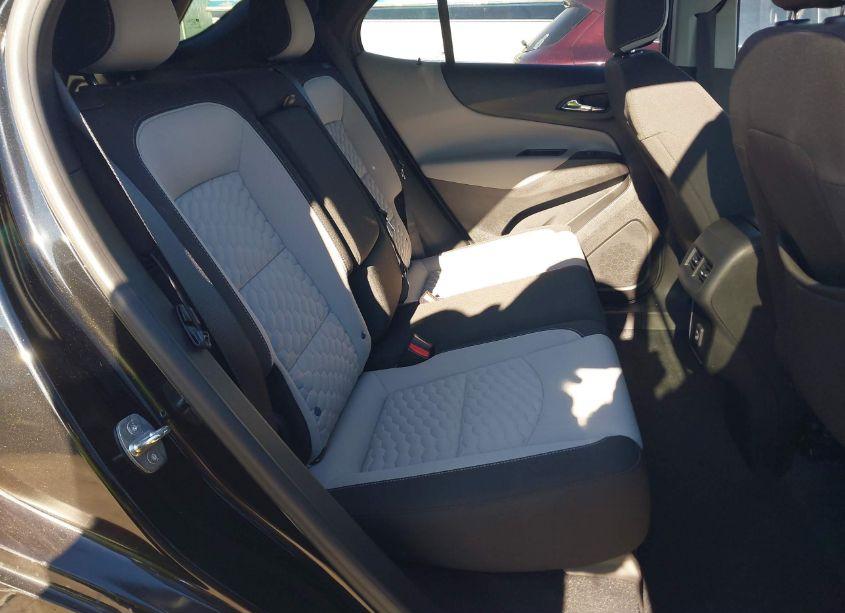 Photo 8 of 2021 Chevrolet Equinox AWD LS (VIN 2GNAXSEV0M6126363)