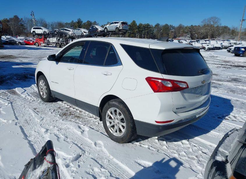 Photo 3 of 2018 Chevrolet Equinox LT (VIN 2GNAXSEV1J6111284)