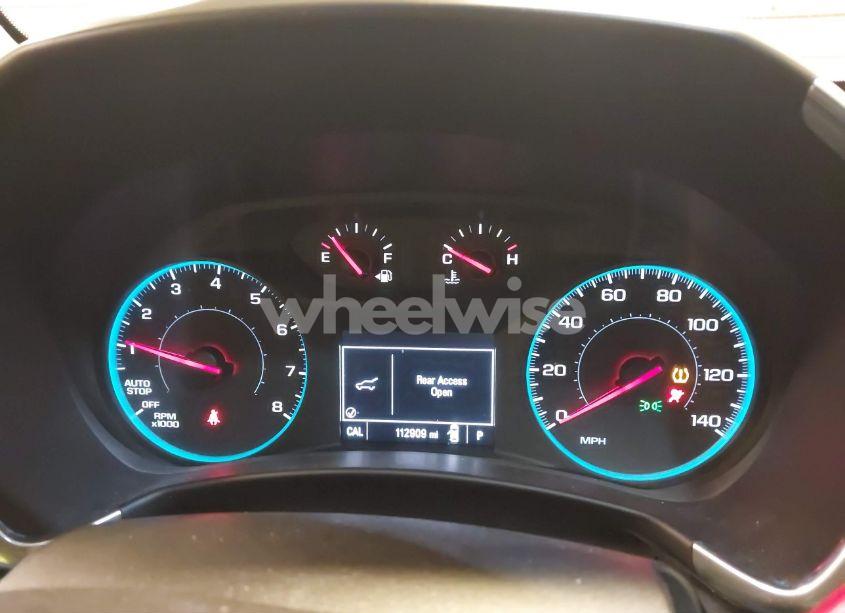 Photo 7 of 2018 Chevrolet Equinox LT (VIN 2GNAXSEV1J6129252)