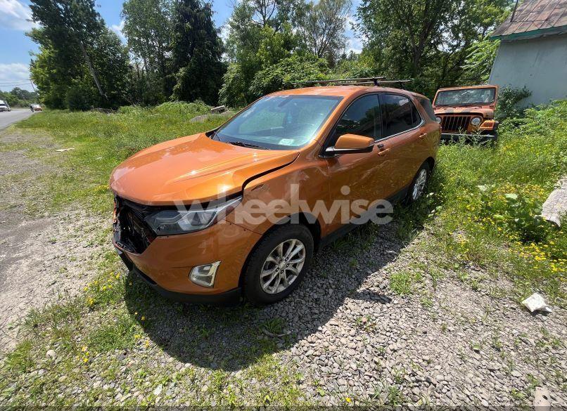 Photo 2 of 2018 Chevrolet Equinox LT (VIN 2GNAXSEV1J6177902)