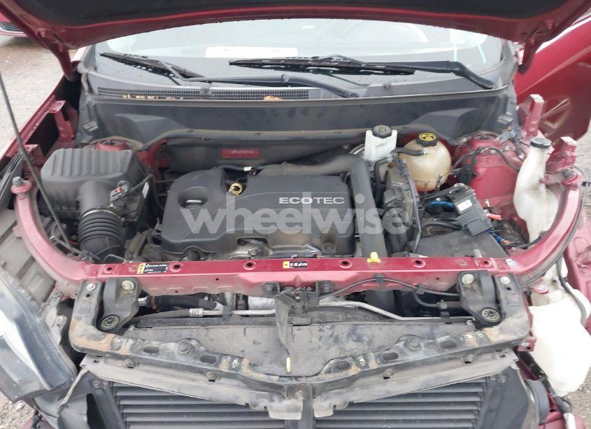 Photo 10 of 2018 Chevrolet Equinox LT (VIN 2GNAXSEV1J6275005)