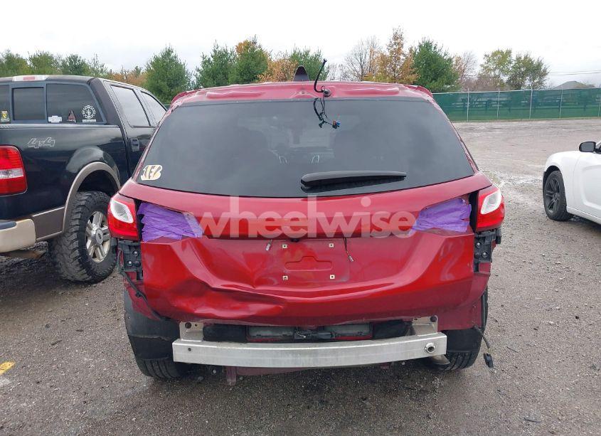 Photo 17 of 2018 Chevrolet Equinox LT (VIN 2GNAXSEV1J6275005)