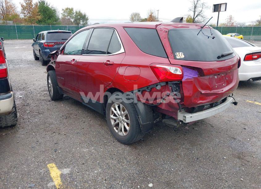 Photo 3 of 2018 Chevrolet Equinox LT (VIN 2GNAXSEV1J6275005)