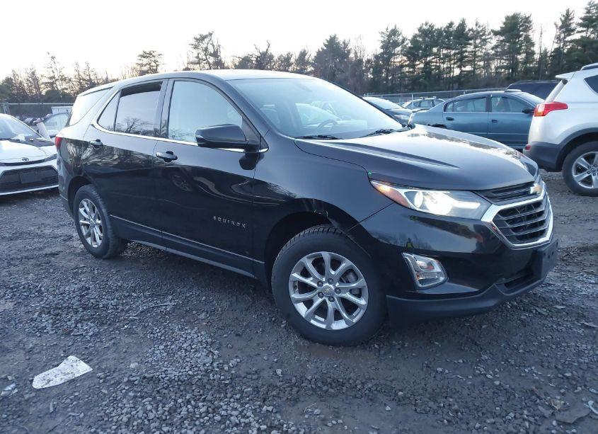 2018 Chevrolet Equinox LT (VIN 2GNAXSEV1J6290216) main photo