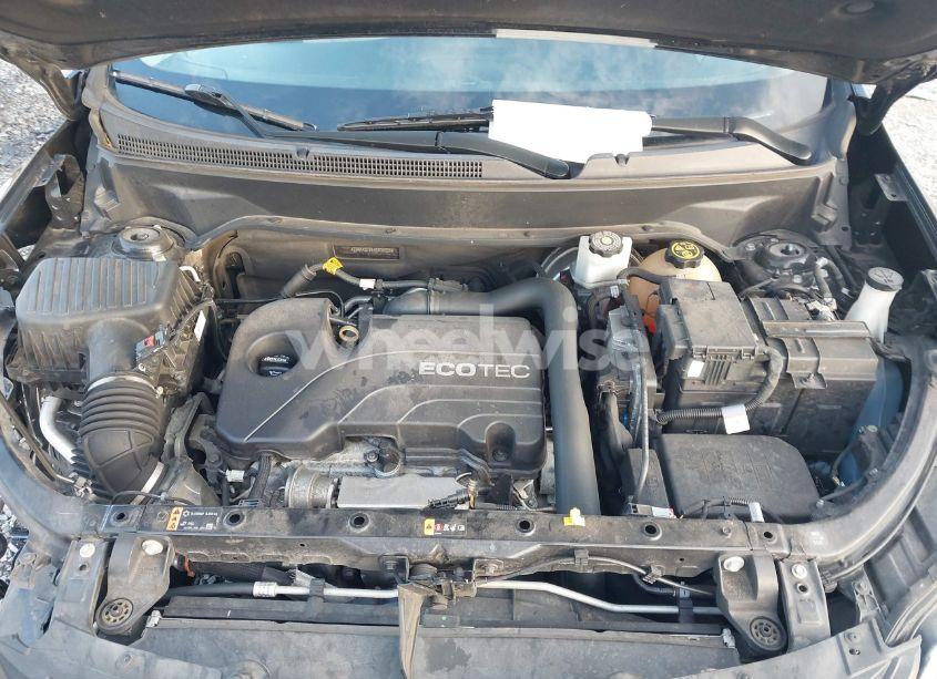 Photo 10 of 2019 Chevrolet Equinox LS (VIN 2GNAXSEV1K6105325)