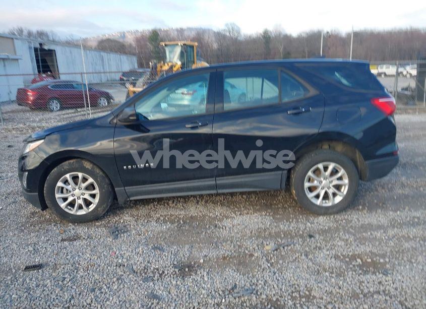 Photo 14 of 2019 Chevrolet Equinox LS (VIN 2GNAXSEV1K6105325)