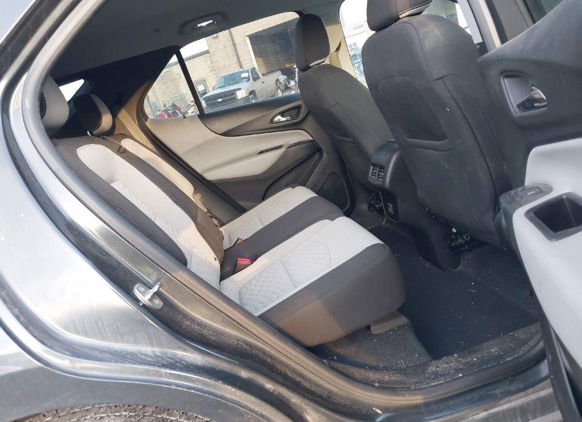 Photo 8 of 2019 Chevrolet Equinox LS (VIN 2GNAXSEV1K6265950)