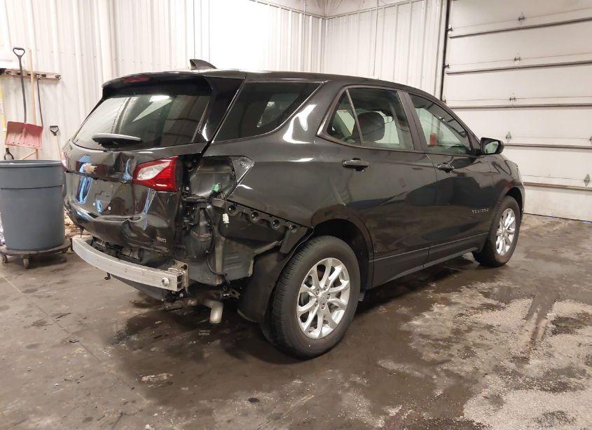 Photo 4 of 2020 Chevrolet Equinox AWD LS (VIN 2GNAXSEV1L6270549)
