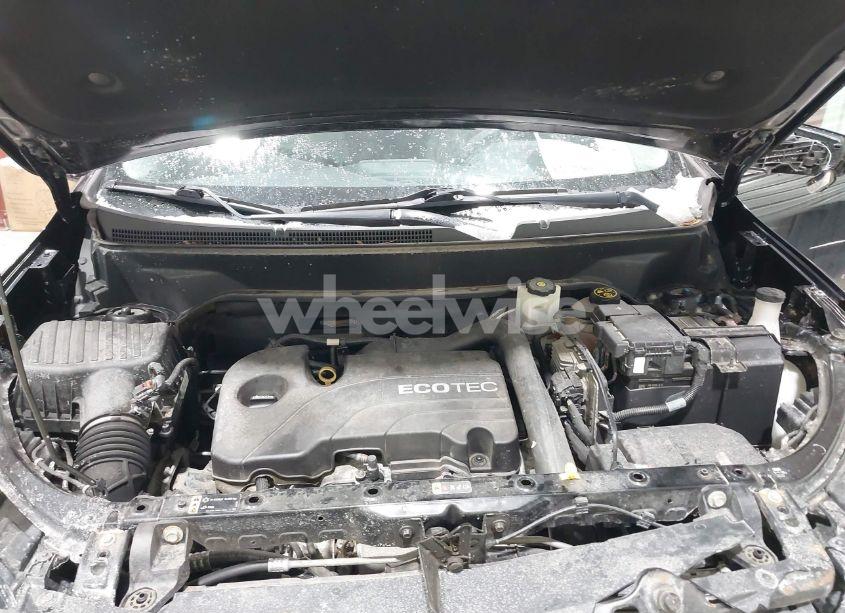 Photo 10 of 2018 Chevrolet Equinox LT (VIN 2GNAXSEV2J6111892)