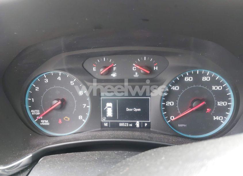 Photo 7 of 2018 Chevrolet Equinox LT (VIN 2GNAXSEV2J6165662)