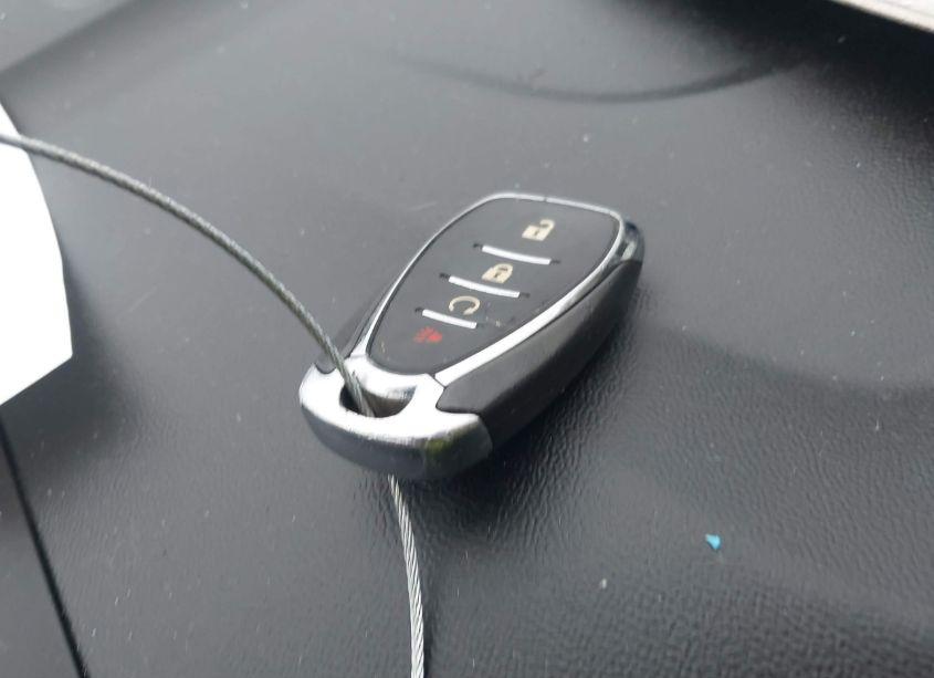 Photo 11 of 2018 Chevrolet Equinox LT (VIN 2GNAXSEV2J6211815)