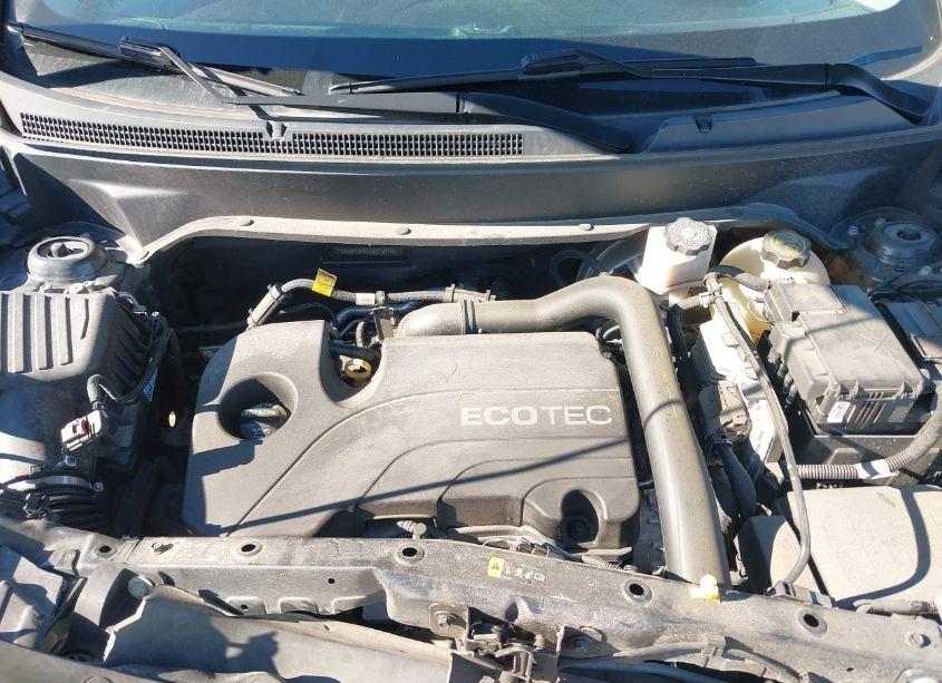 Photo 10 of 2018 Chevrolet Equinox LT (VIN 2GNAXSEV2J6325894)