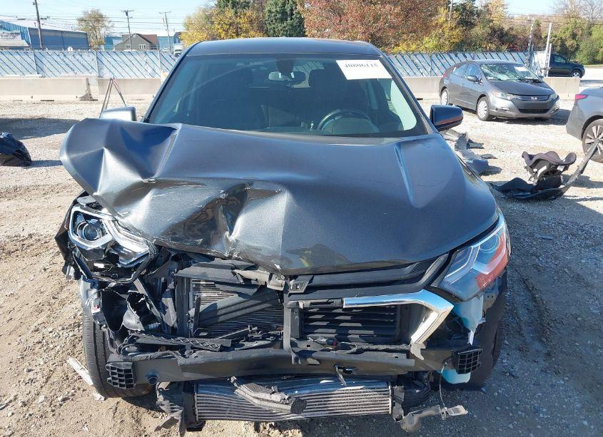 Photo 13 of 2018 Chevrolet Equinox LT (VIN 2GNAXSEV2J6325894)