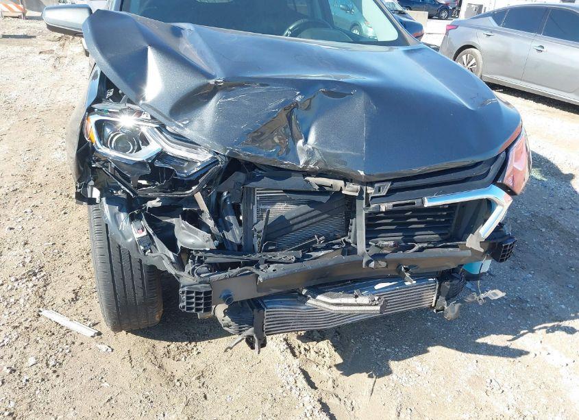 Photo 6 of 2018 Chevrolet Equinox LT (VIN 2GNAXSEV2J6325894)