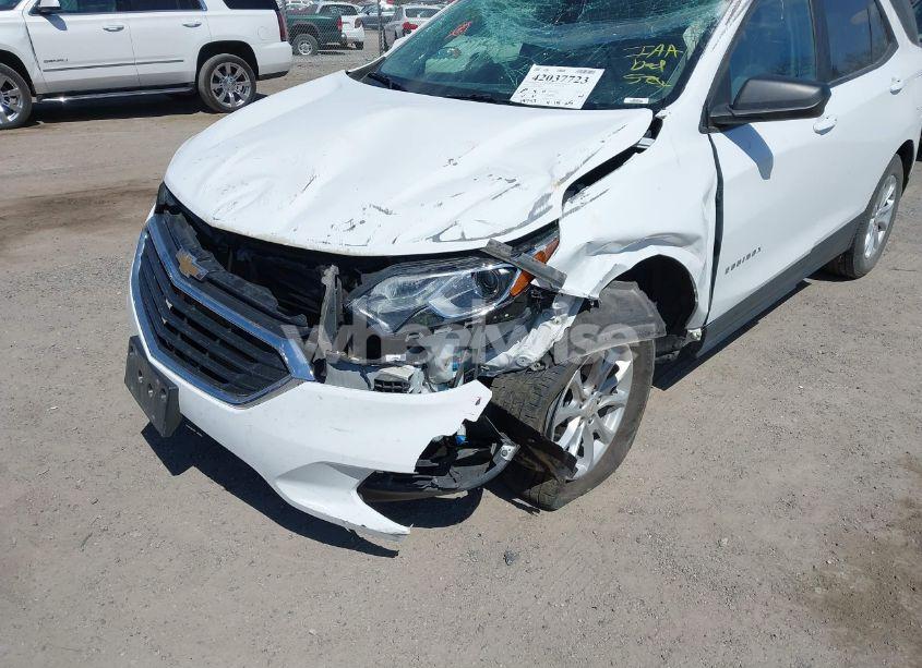 Photo 6 of 2020 Chevrolet Equinox AWD LS (VIN 2GNAXSEV2L6104668)