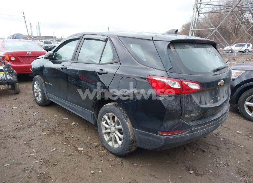 Photo 3 of 2020 Chevrolet Equinox AWD LS (VIN 2GNAXSEV2L6179211)