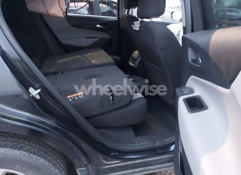 Photo 8 of 2020 Chevrolet Equinox AWD LS (VIN 2GNAXSEV2L6187664)