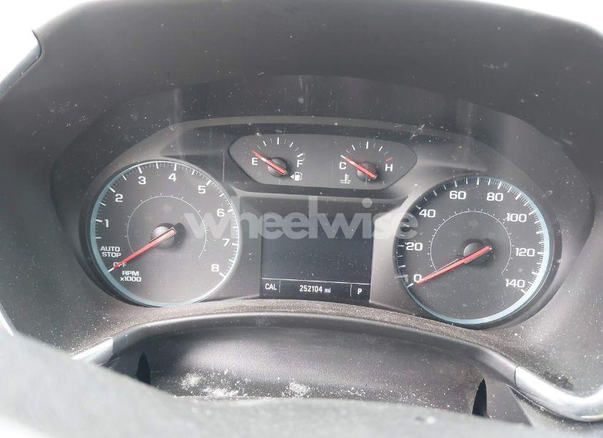 Photo 7 of 2018 Chevrolet Equinox LT (VIN 2GNAXSEV3J6157859)