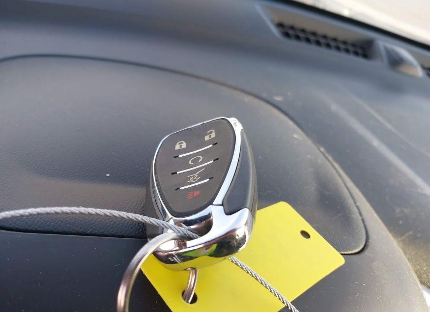 Photo 11 of 2018 Chevrolet Equinox LT (VIN 2GNAXSEV3J6228381)