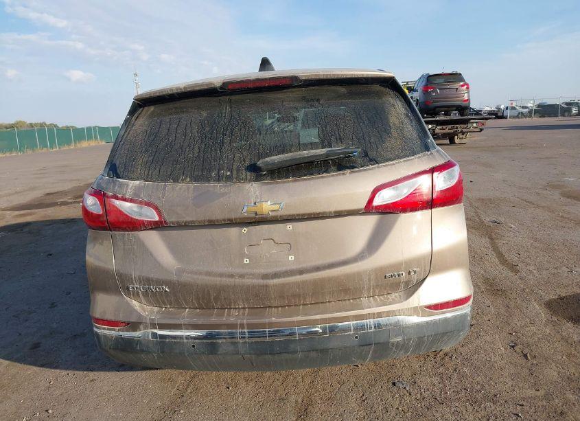 Photo 16 of 2018 Chevrolet Equinox LT (VIN 2GNAXSEV3J6228381)