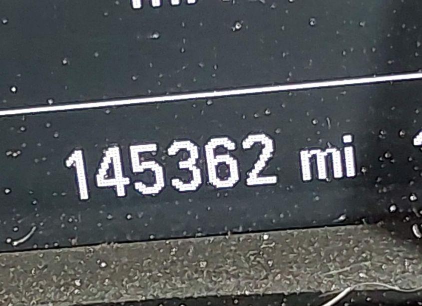 Photo 7 of 2018 Chevrolet Equinox LT (VIN 2GNAXSEV3J6228381)