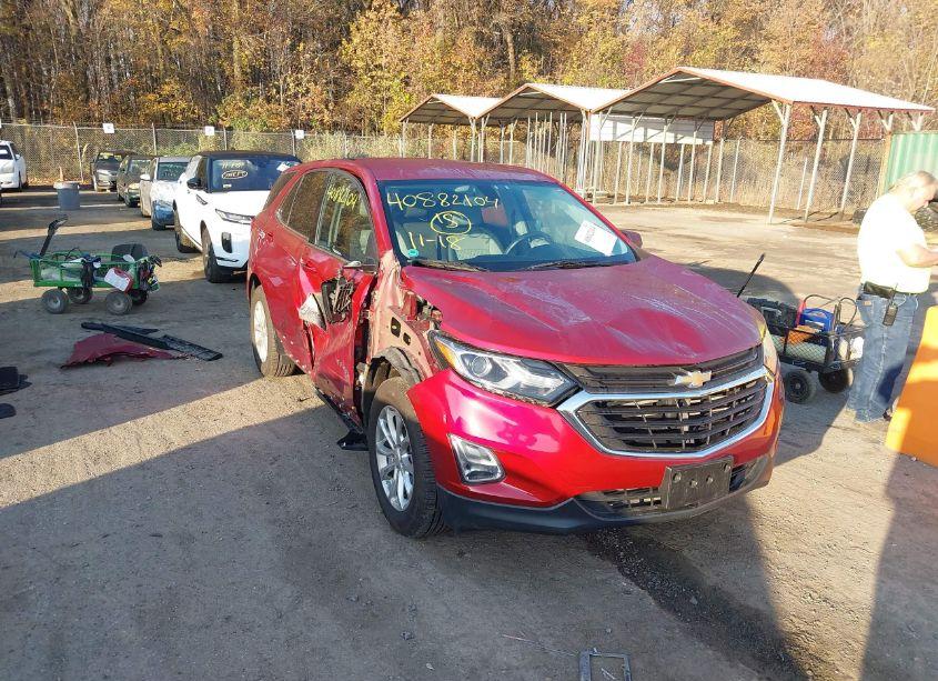 2018 Chevrolet Equinox LT (VIN 2GNAXSEV3J6231071) main photo