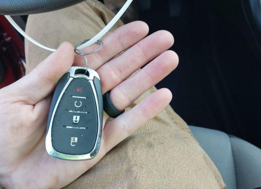 Photo 11 of 2018 Chevrolet Equinox LT (VIN 2GNAXSEV3J6231071)