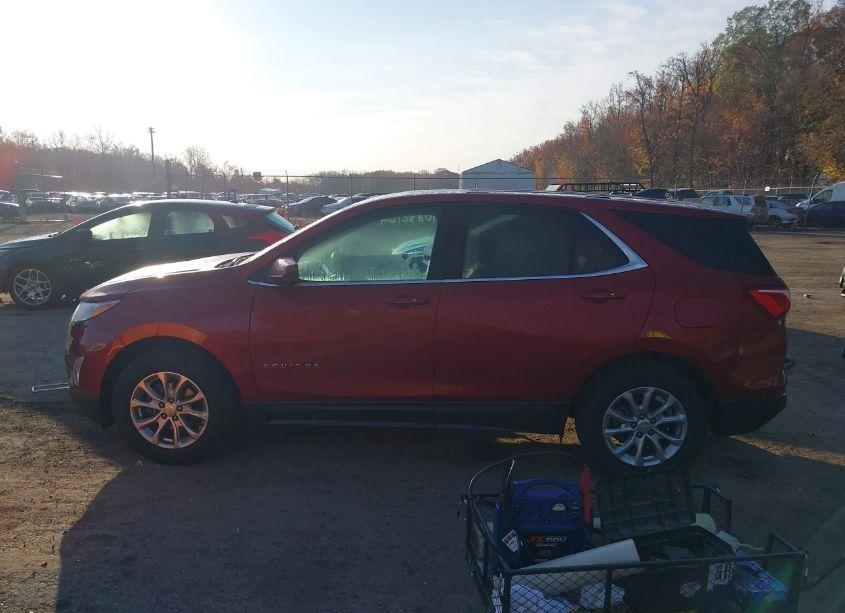 Photo 15 of 2018 Chevrolet Equinox LT (VIN 2GNAXSEV3J6231071)