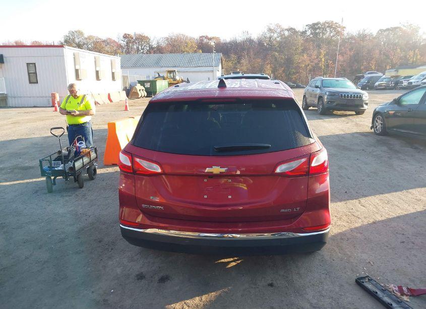 Photo 17 of 2018 Chevrolet Equinox LT (VIN 2GNAXSEV3J6231071)