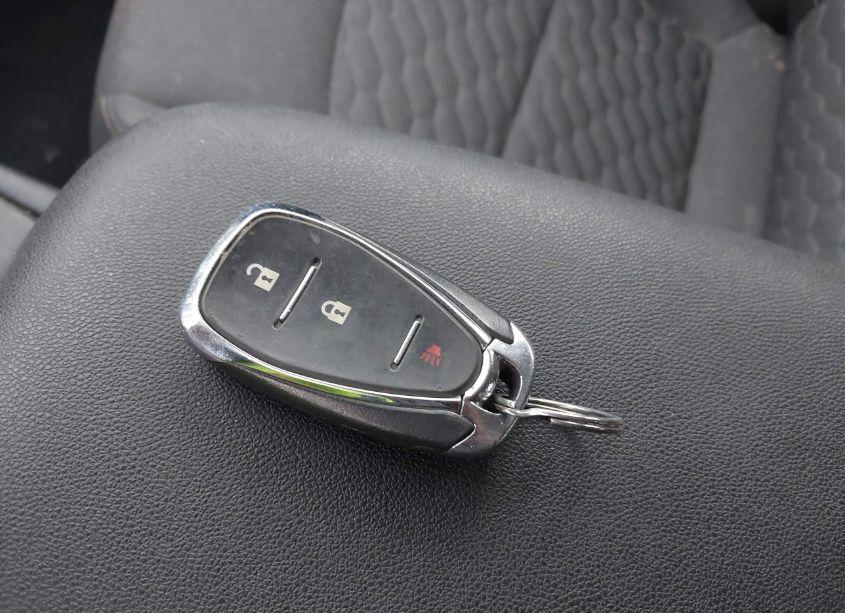 Photo 11 of 2018 Chevrolet Equinox LT (VIN 2GNAXSEV3J6256875)