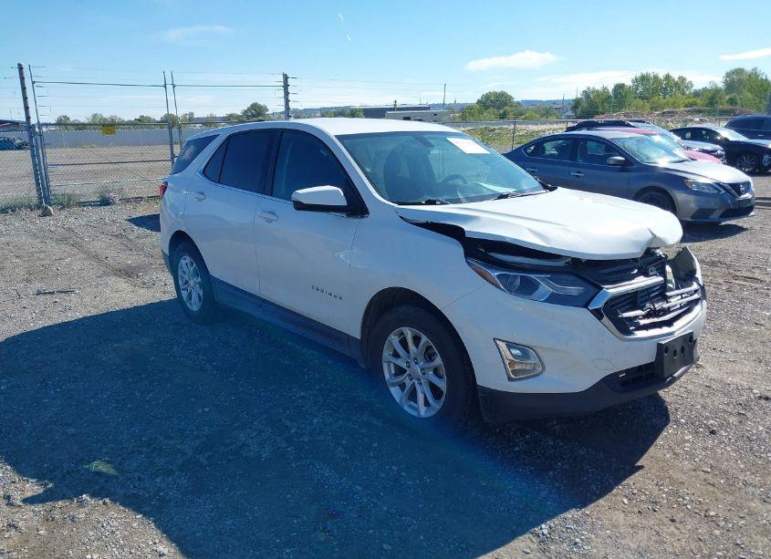 2018 Chevrolet Equinox LT (VIN 2GNAXSEV3J6281047) main photo