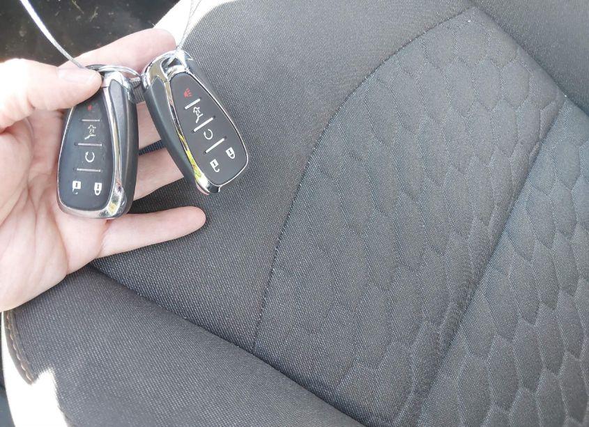 Photo 11 of 2018 Chevrolet Equinox LT (VIN 2GNAXSEV3J6281047)