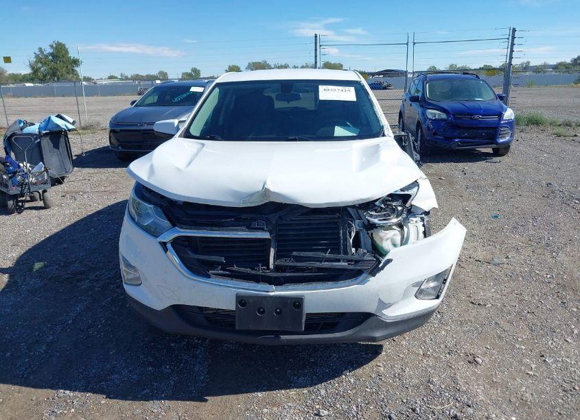 Photo 13 of 2018 Chevrolet Equinox LT (VIN 2GNAXSEV3J6281047)