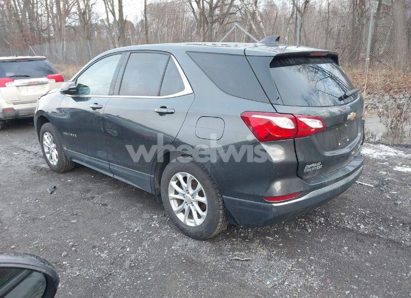 Photo 3 of 2018 Chevrolet Equinox LT (VIN 2GNAXSEV3J6308599)