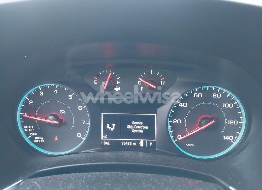 Photo 7 of 2018 Chevrolet Equinox LT (VIN 2GNAXSEV3J6308599)