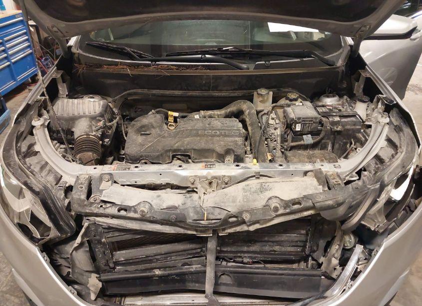 Photo 10 of 2018 Chevrolet Equinox LT (VIN 2GNAXSEV3J6309235)