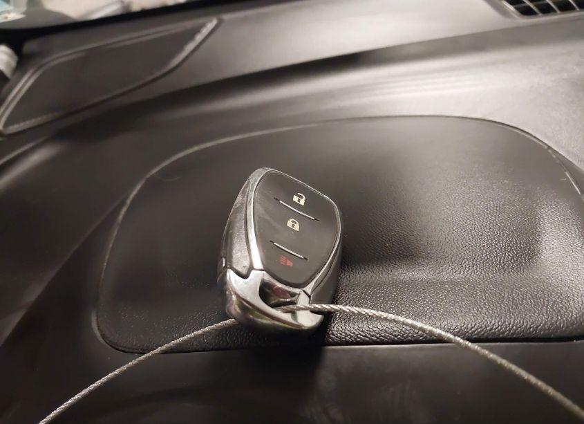 Photo 11 of 2018 Chevrolet Equinox LT (VIN 2GNAXSEV3J6309235)