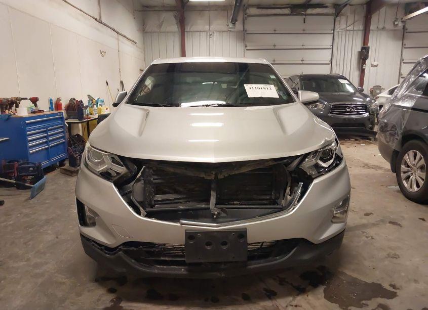 Photo 13 of 2018 Chevrolet Equinox LT (VIN 2GNAXSEV3J6309235)