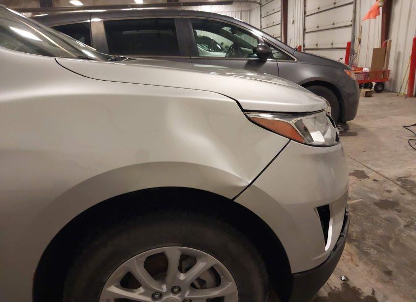 Photo 19 of 2018 Chevrolet Equinox LT (VIN 2GNAXSEV3J6309235)