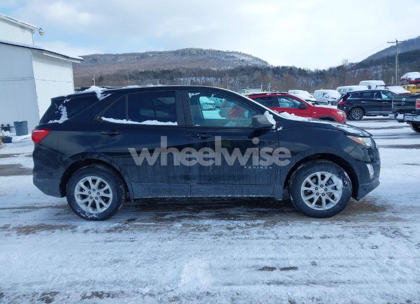 Photo 13 of 2020 Chevrolet Equinox AWD LS (VIN 2GNAXSEV3L6199502)