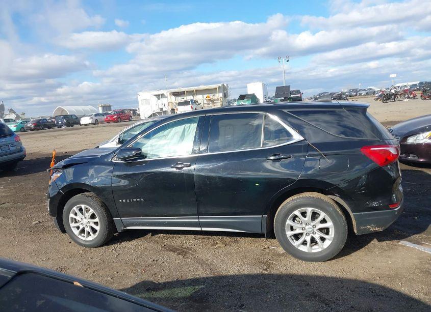 Photo 14 of 2018 Chevrolet Equinox LT (VIN 2GNAXSEV4J6111389)