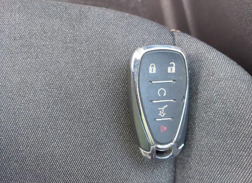 Photo 11 of 2018 Chevrolet Equinox LT (VIN 2GNAXSEV4J6154159)