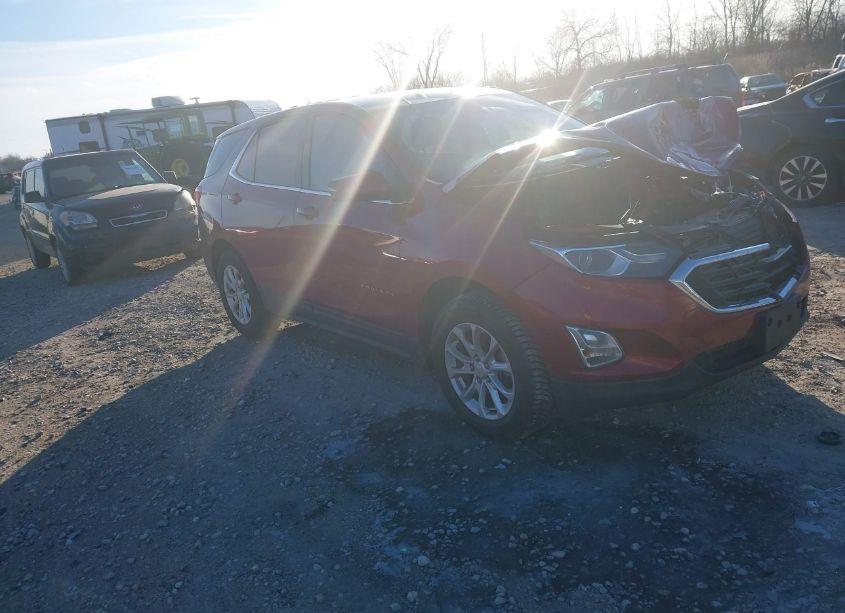 2018 Chevrolet Equinox LT (VIN 2GNAXSEV4J6190241) main photo