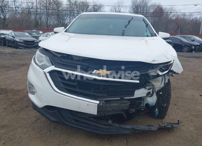 Photo 16 of 2018 Chevrolet Equinox LT (VIN 2GNAXSEV4J6203733)