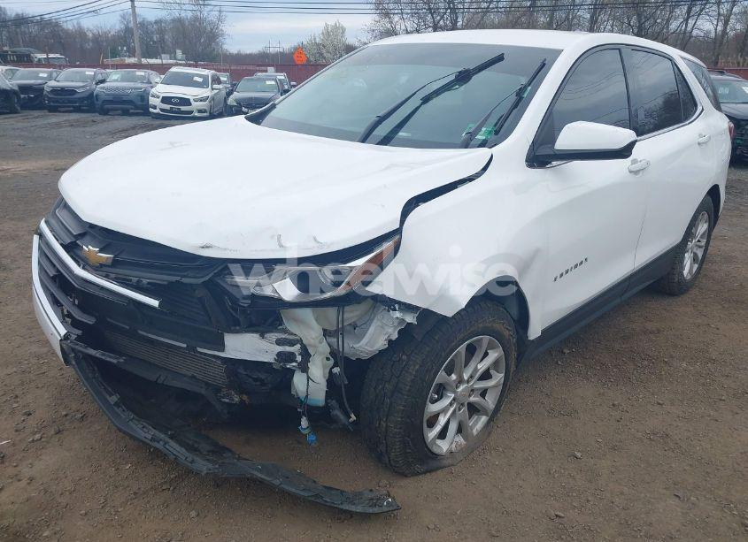 Photo 6 of 2018 Chevrolet Equinox LT (VIN 2GNAXSEV4J6203733)