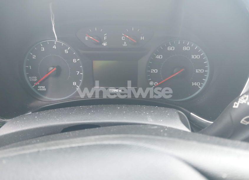 Photo 7 of 2018 Chevrolet Equinox LT (VIN 2GNAXSEV4J6203733)