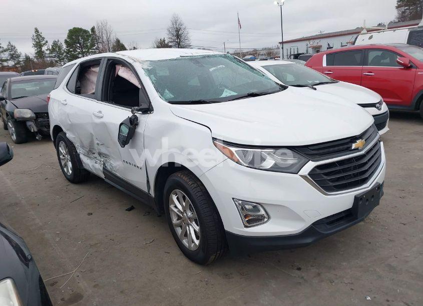 2018 Chevrolet Equinox LT (VIN 2GNAXSEV4J6225893) main photo