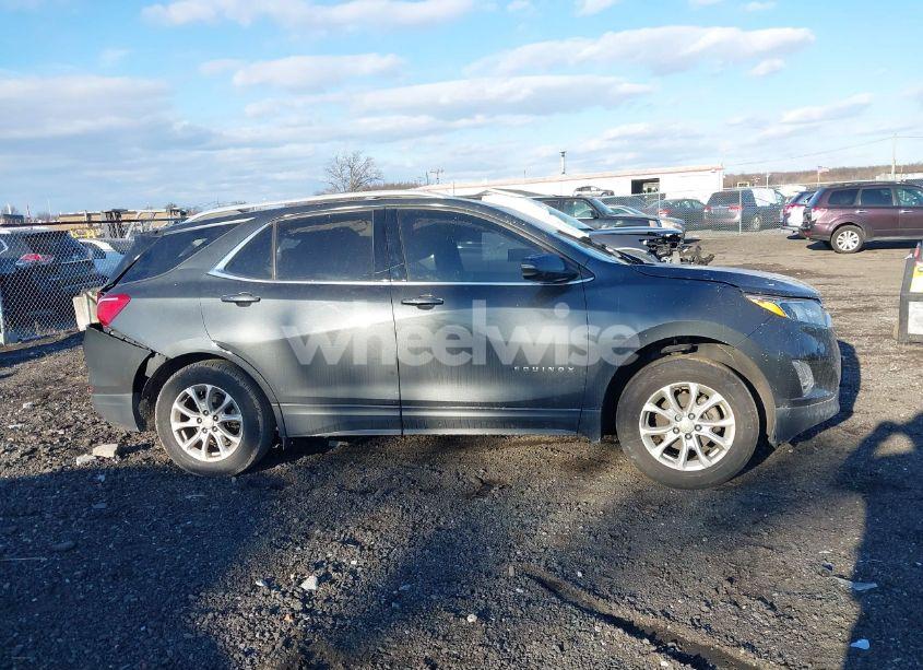 Photo 13 of 2018 Chevrolet Equinox (VIN 2GNAXSEV4J6295216)