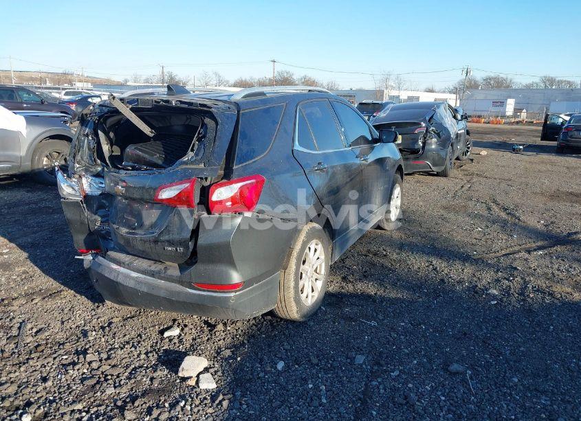 Photo 4 of 2018 Chevrolet Equinox (VIN 2GNAXSEV4J6295216)
