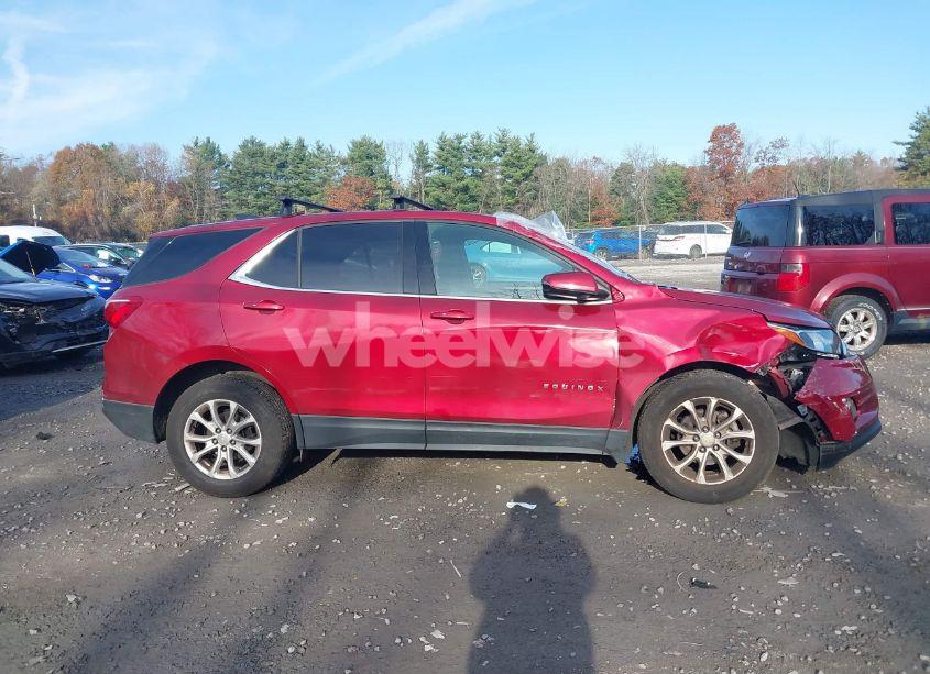 Photo 13 of 2018 Chevrolet Equinox LT (VIN 2GNAXSEV4J6305212)